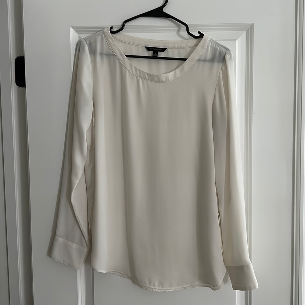 Banana Republic long sleeved blouse